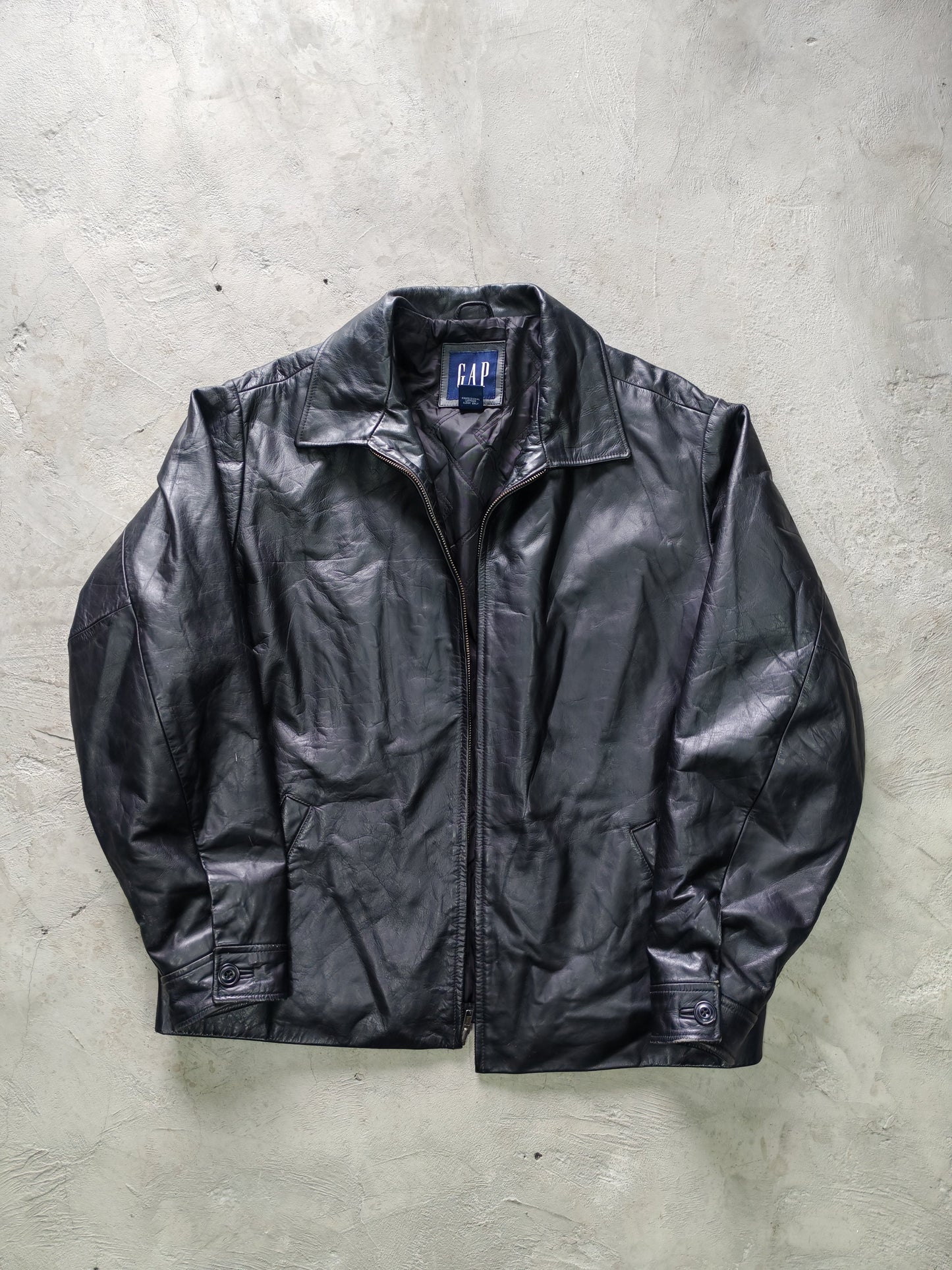 Chaqueta GAP Leather negra talla L - etiqueta interior