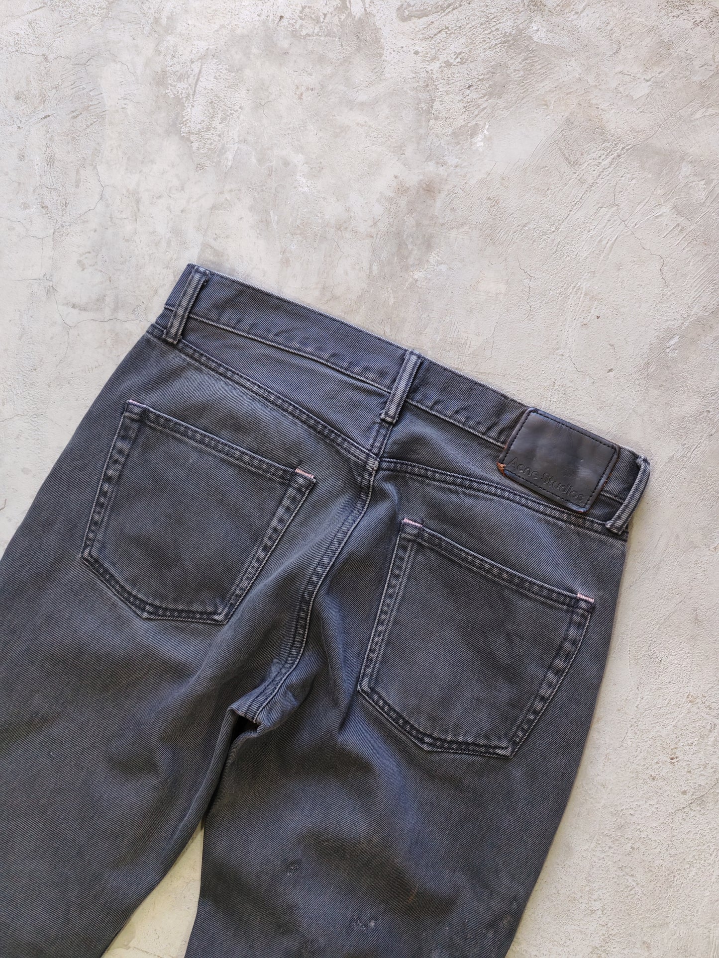 Acne Studios Flared Jeans Black – W32