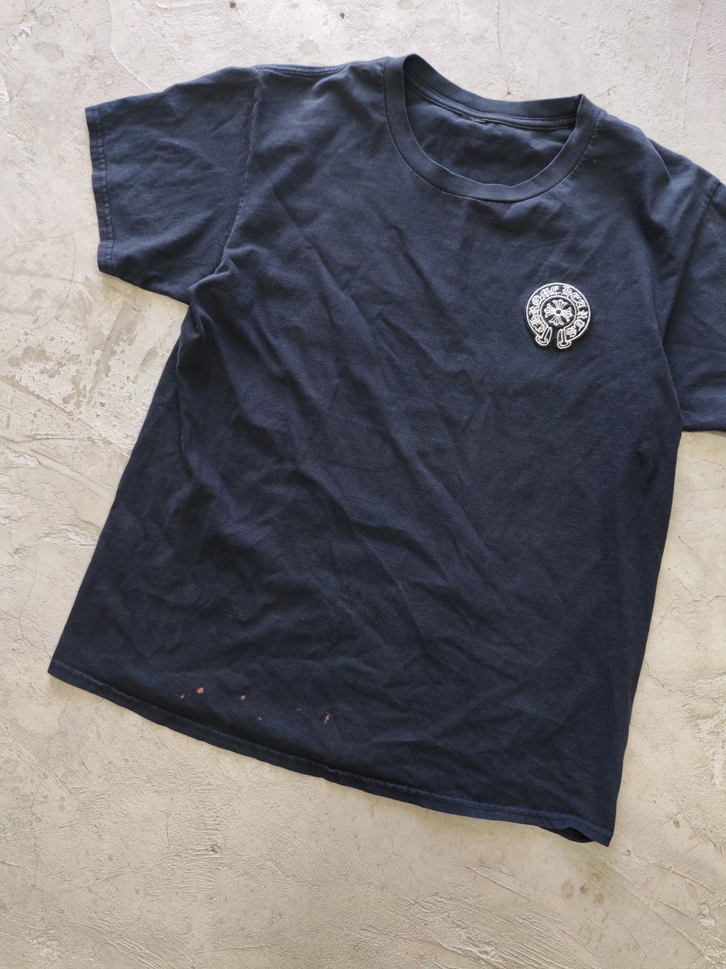 Chrome Hearts Horseshoe Cross Tee Faded Black Boxy – M/L