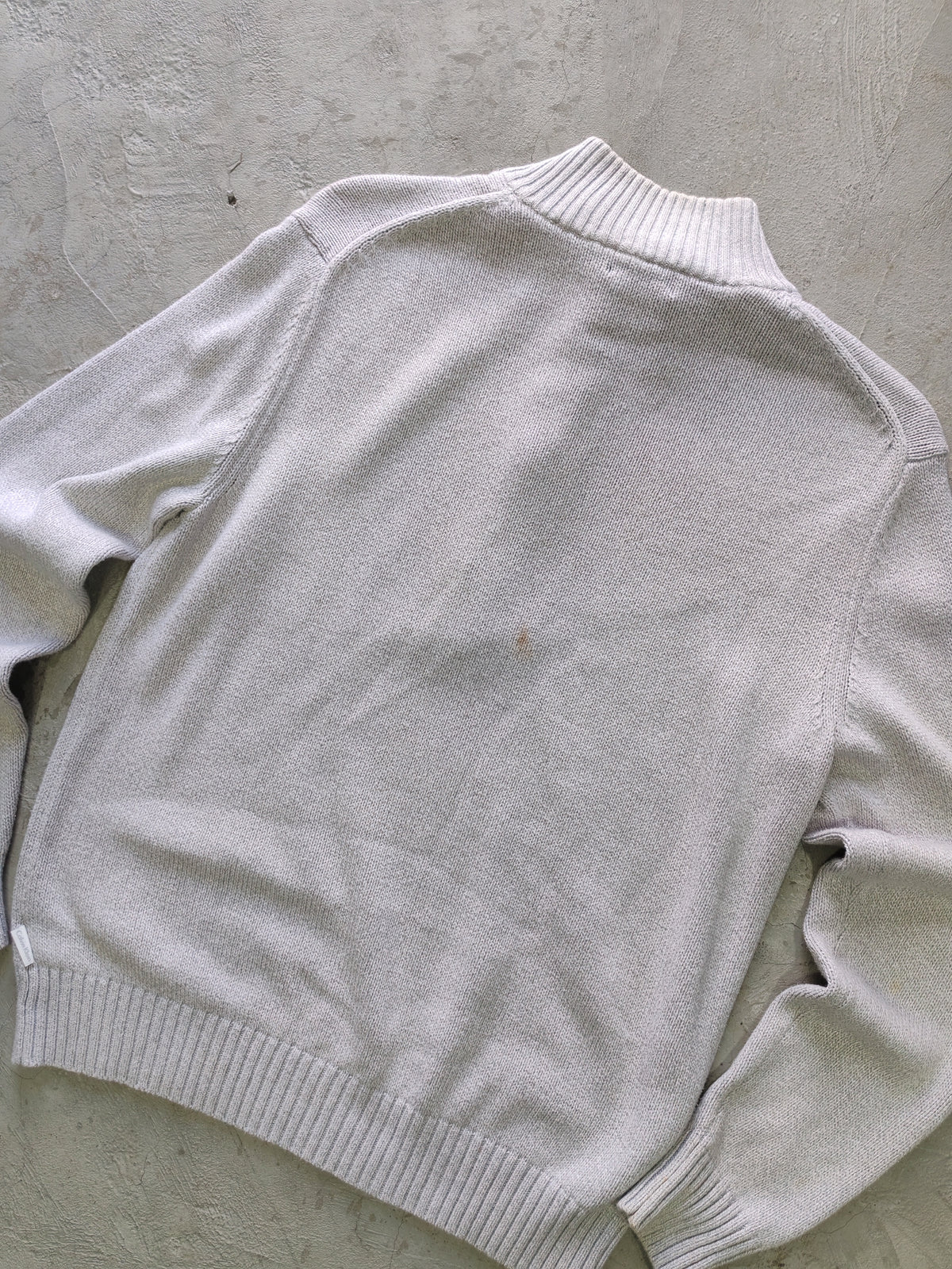 Sweater Calvin Klein Gris Claro — Talla L