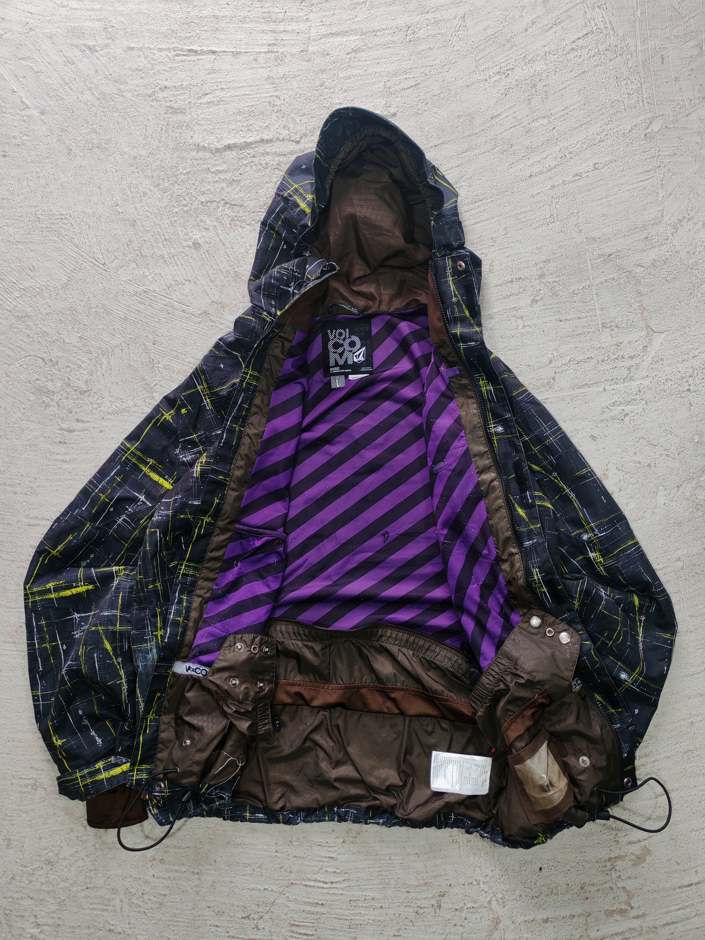 Jacket Volcom Snowboard con Capucha — Print Geométrico XL