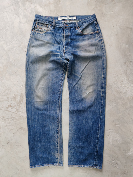 Jeans Diesel Industry Straight Azul Medio — Talla 36x32