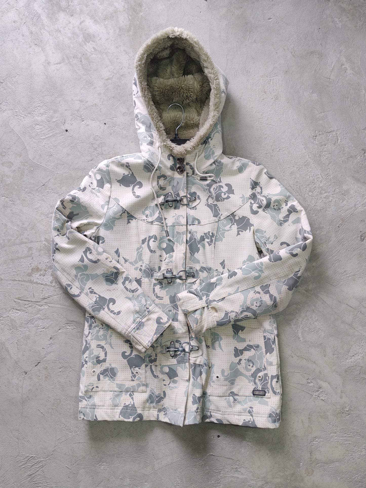 Chaqueta Oakley Snow Camo Floral - Talla M