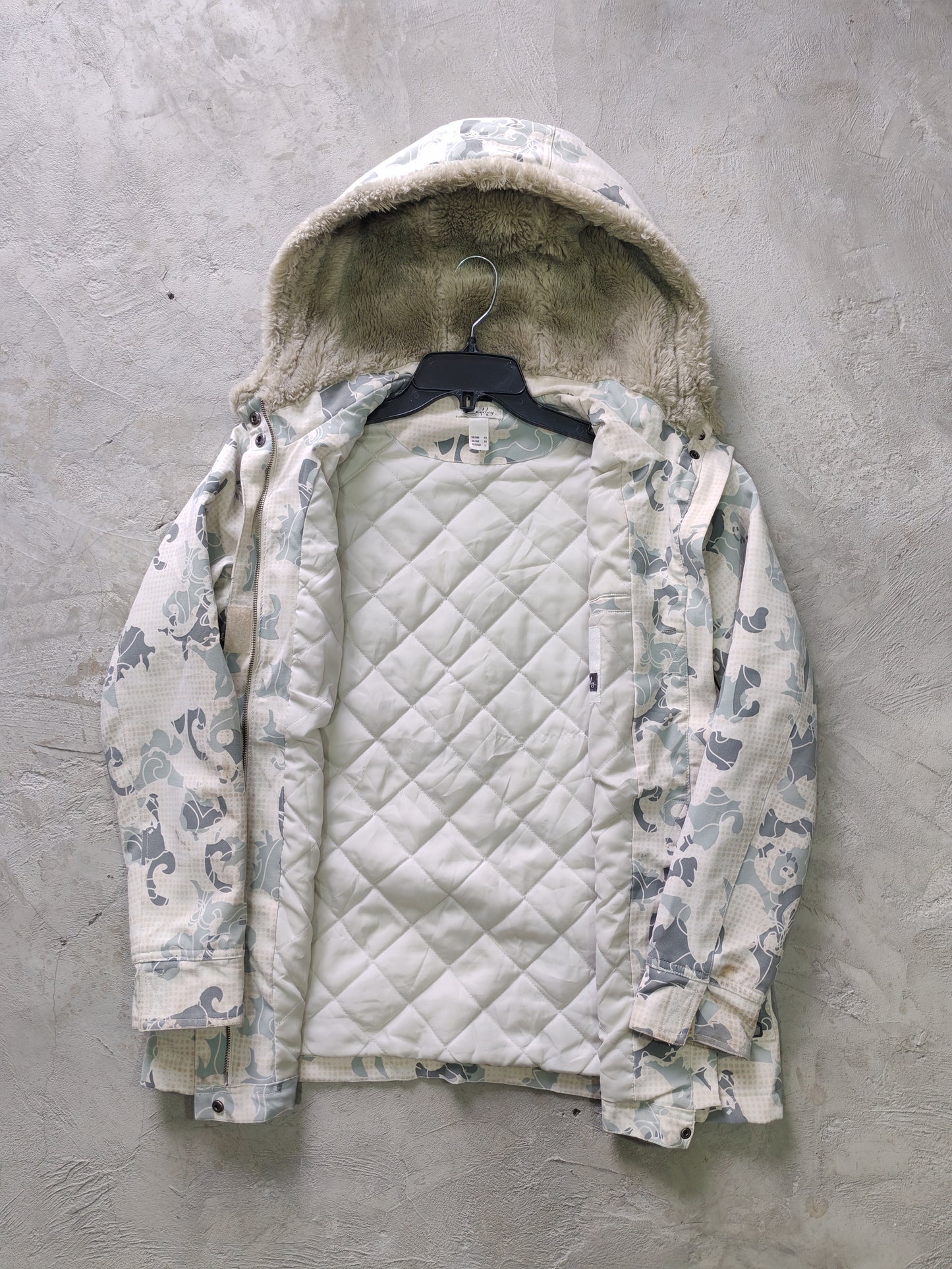 Chaqueta Oakley Snow Camo Floral - Talla M