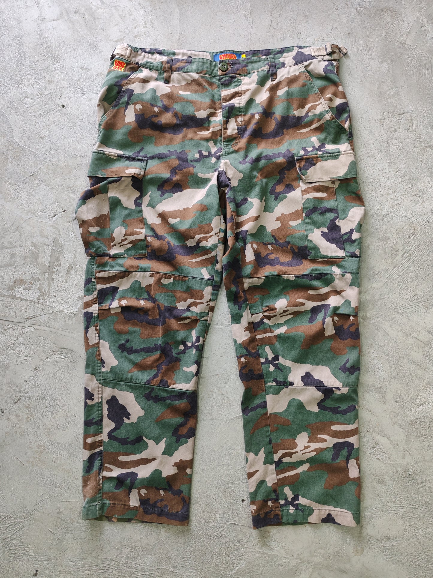 Cargo empyre relax Camo Woodland - Talla 36x32