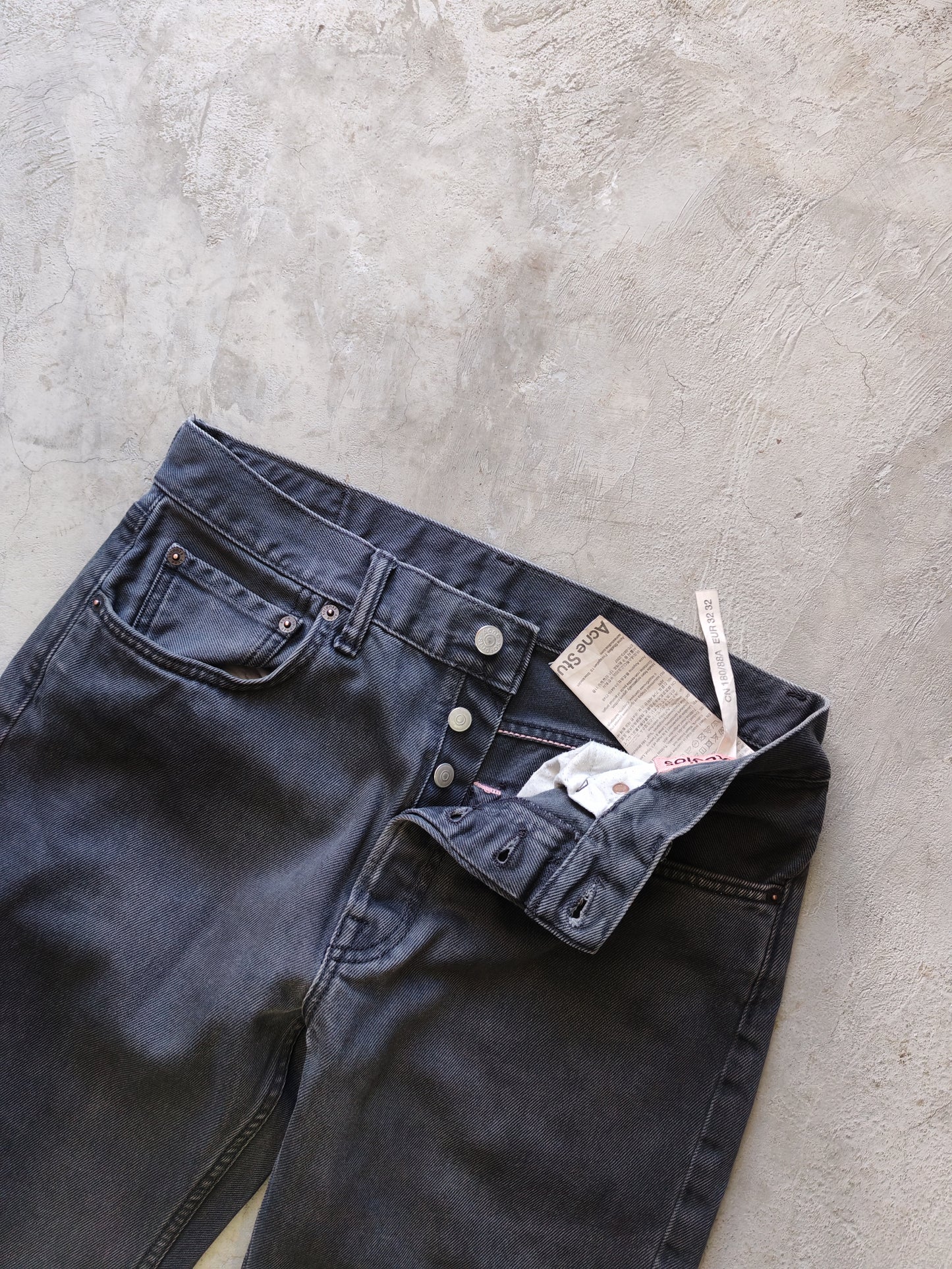 Acne Studios Flared Jeans Black – W32