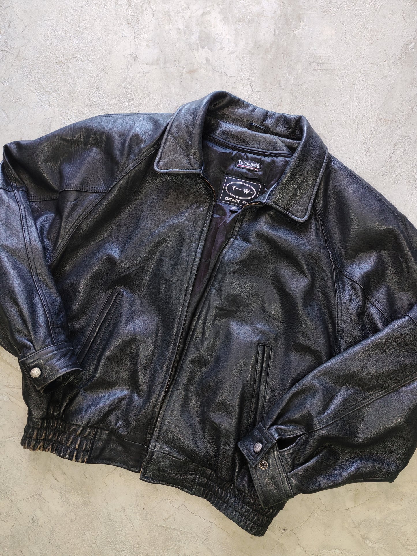 Tannery West Genuine Leather Bomber Jacket Black Boxy – L