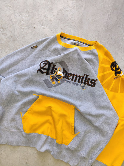 Akademiks Astro-Niners Crewneck Sweatshirt Grey/Yellow – XL/XXL