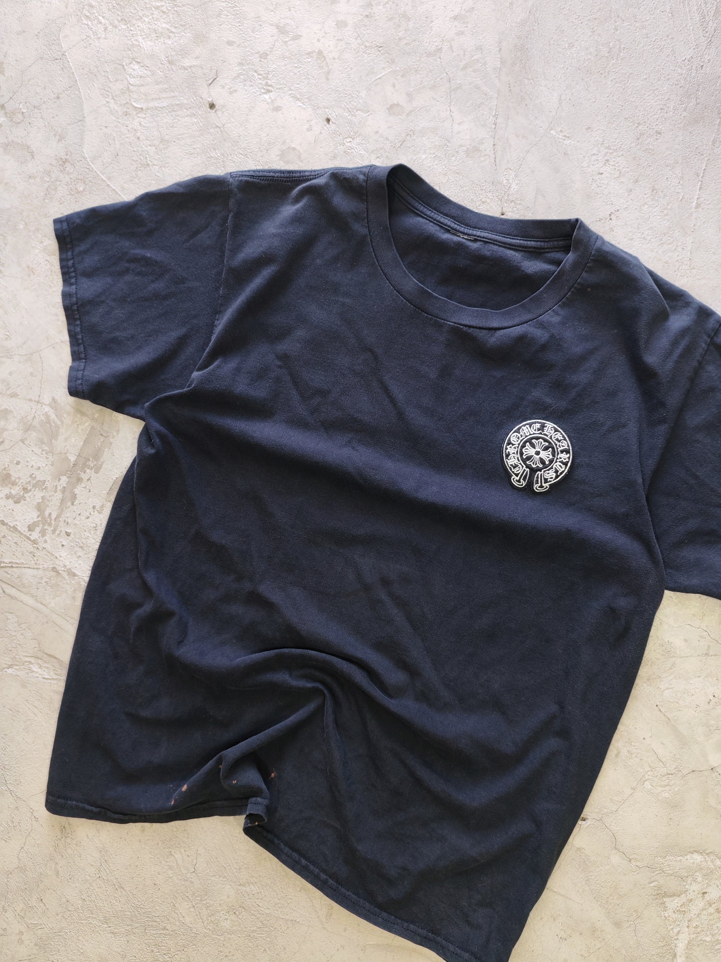 Chrome Hearts Horseshoe Cross Tee Faded Black Boxy – M/L