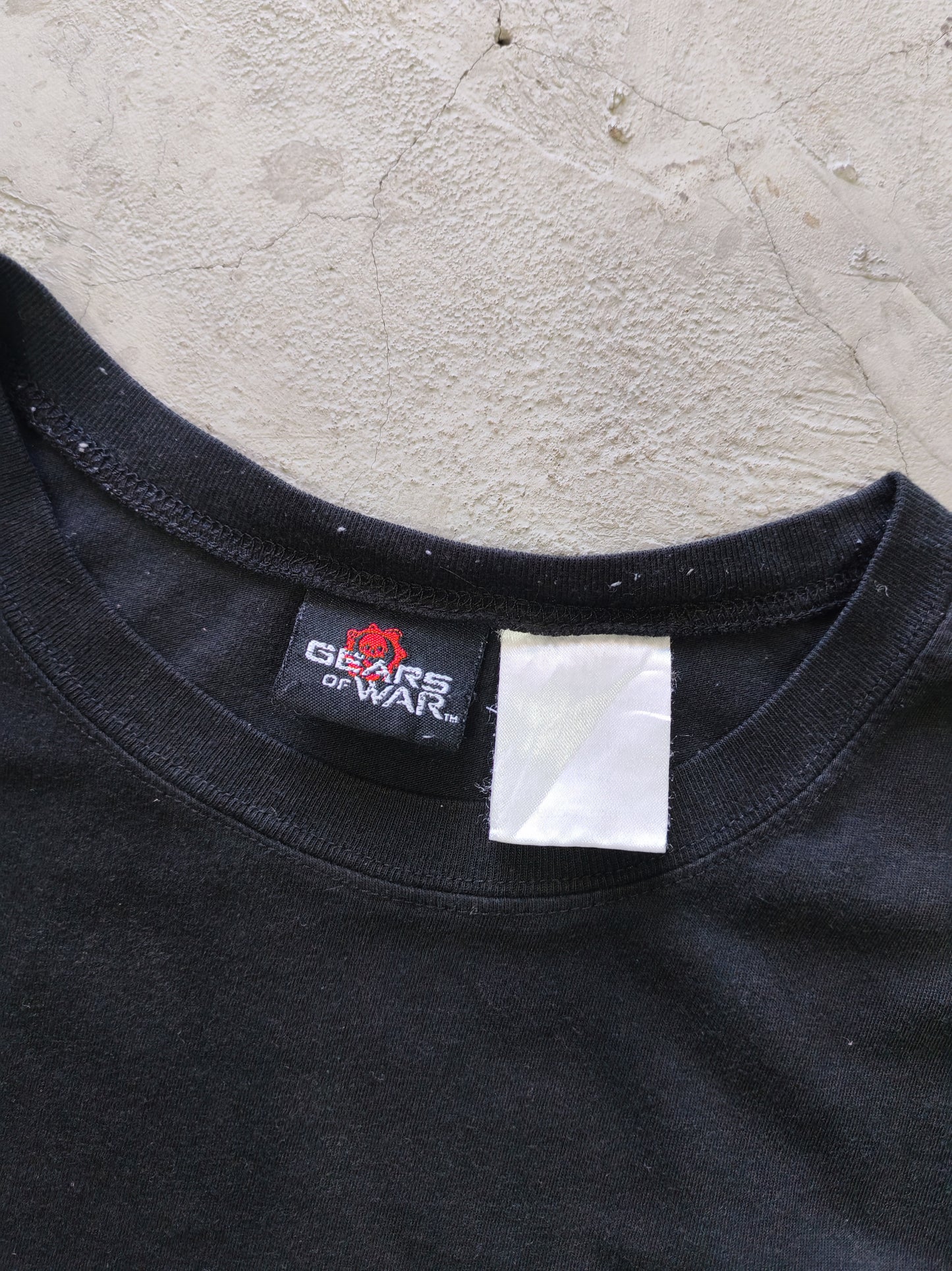 Gears of War 3 Official Merch Tee Black – L