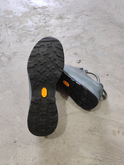 Arc'teryx Konseal FL Approach Shoe Grey Sage – US 8.5 / EU 40⅔