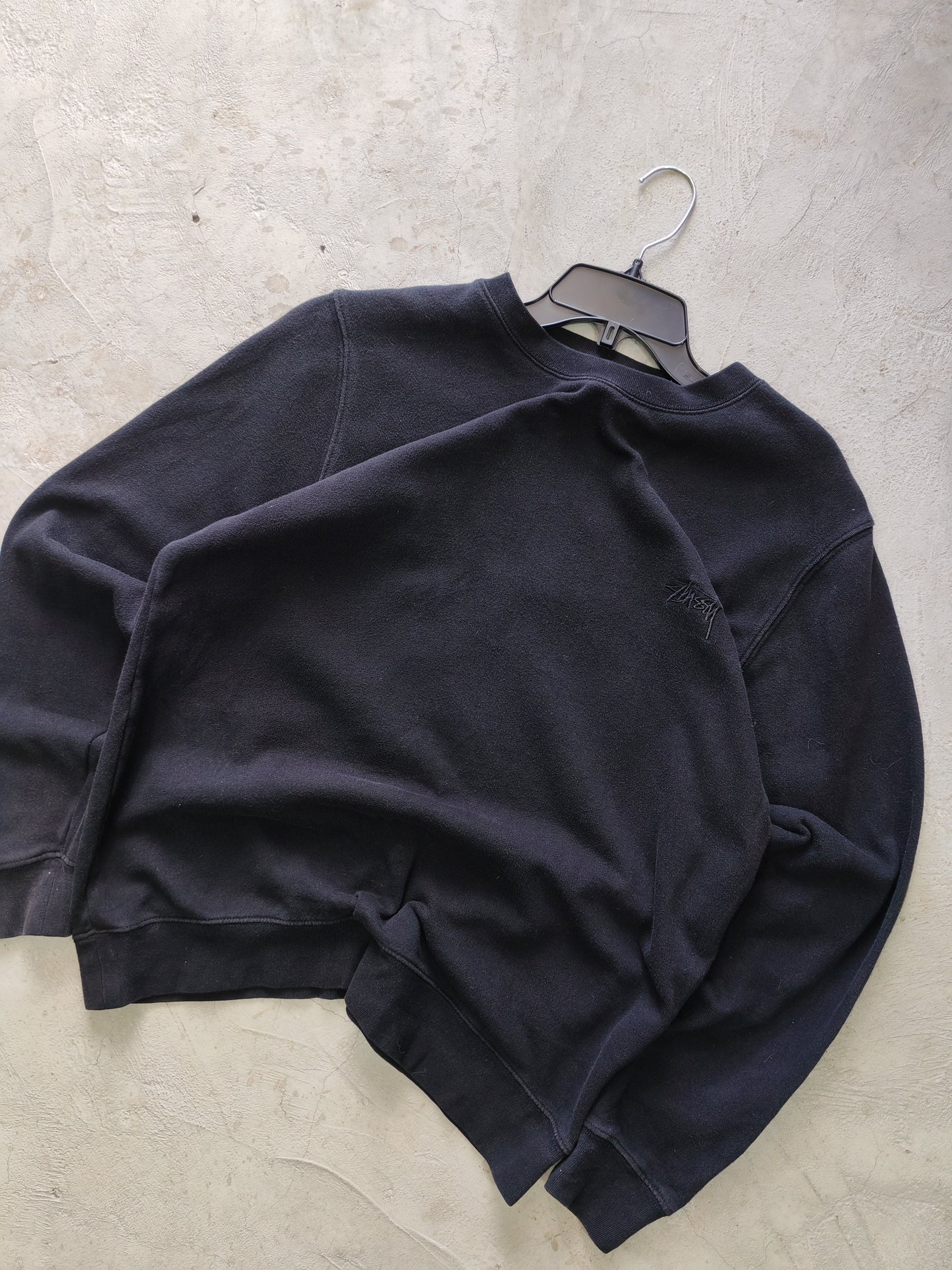 Stüssy Stock Logo Crewneck Sweatshirt Black Faded – M/L