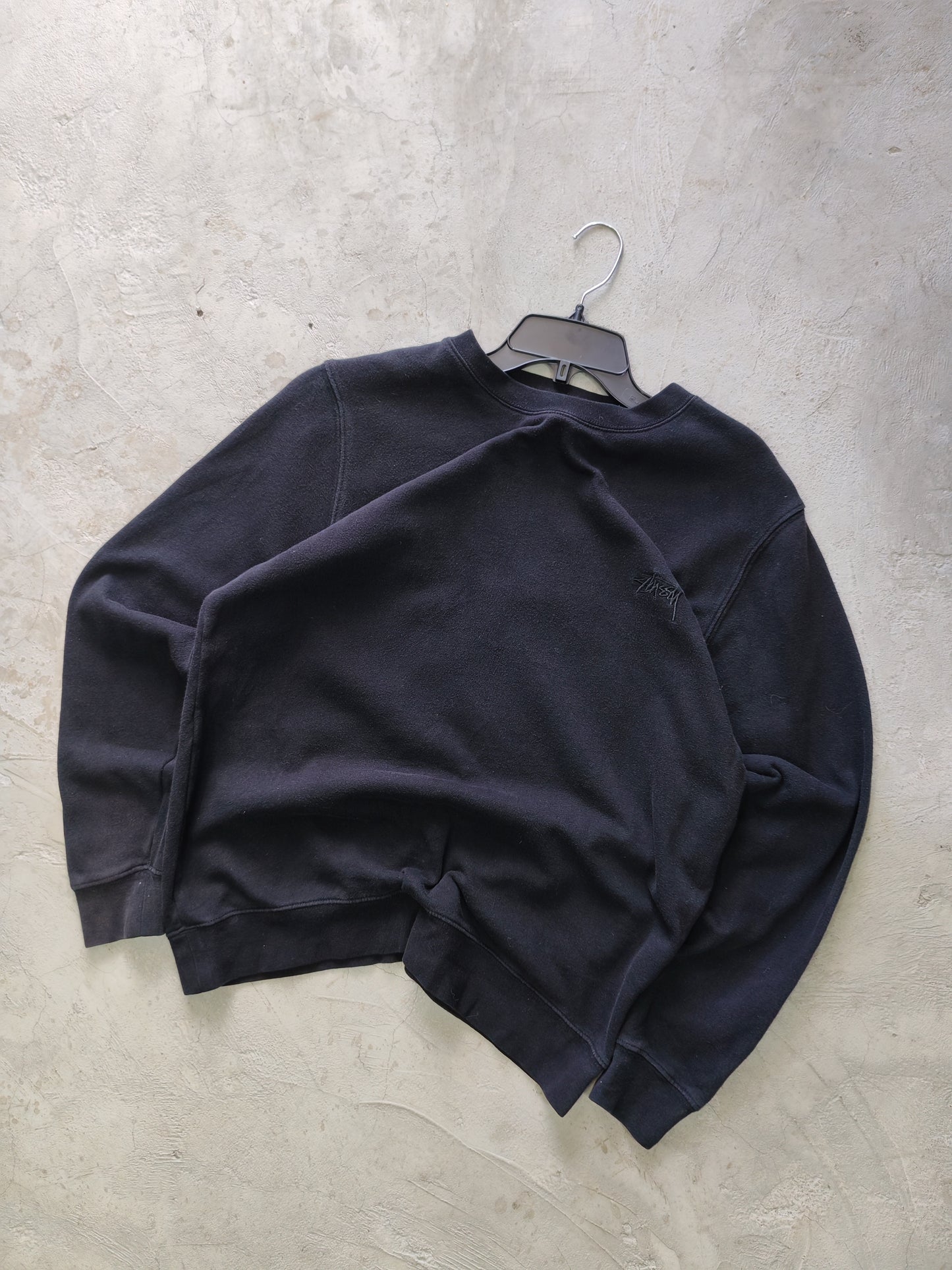 Stüssy Stock Logo Crewneck Sweatshirt Black Faded – M/L