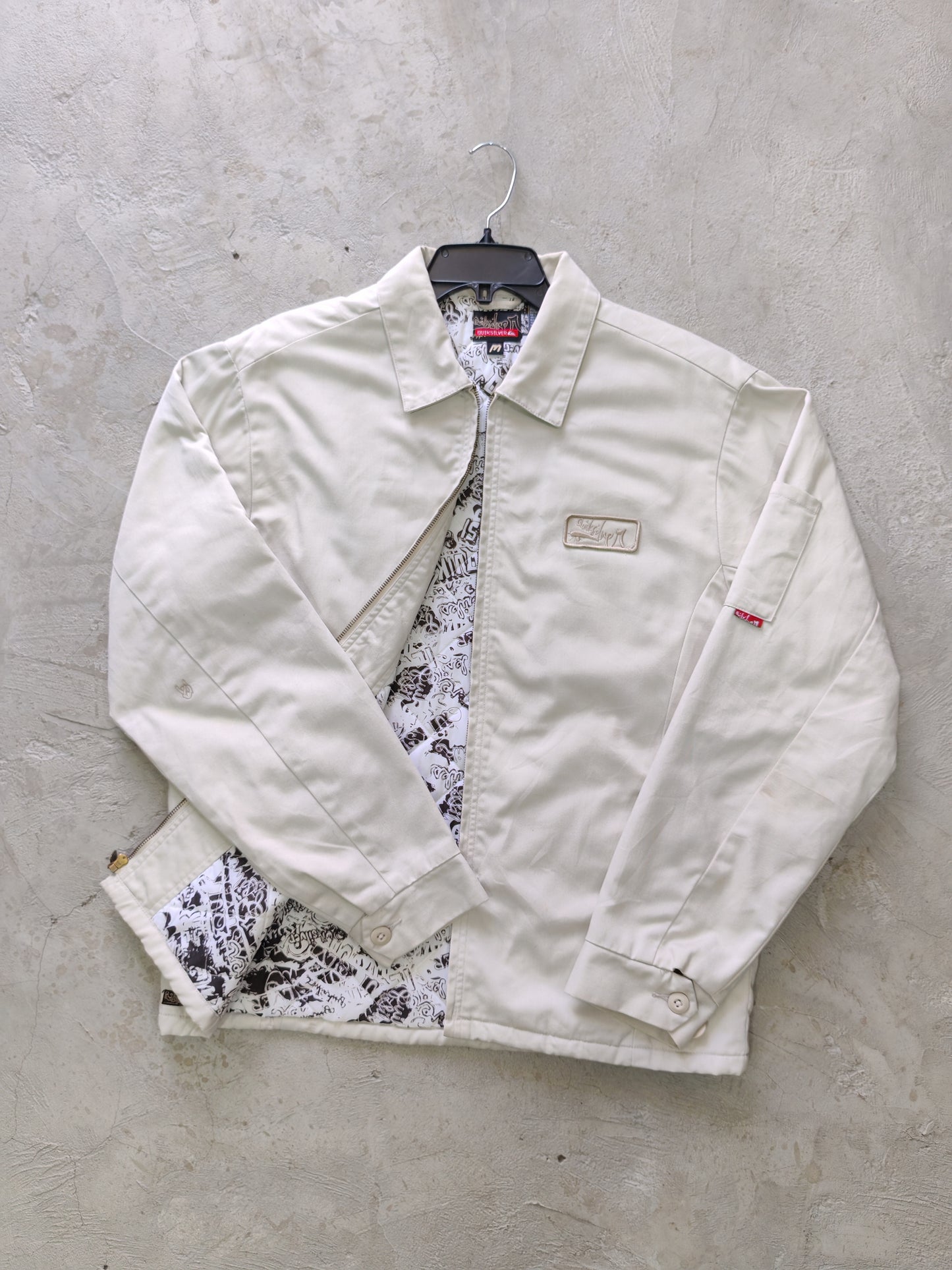 Quiksilver Graffiti Print Lined Work Jacket Cream – M/L