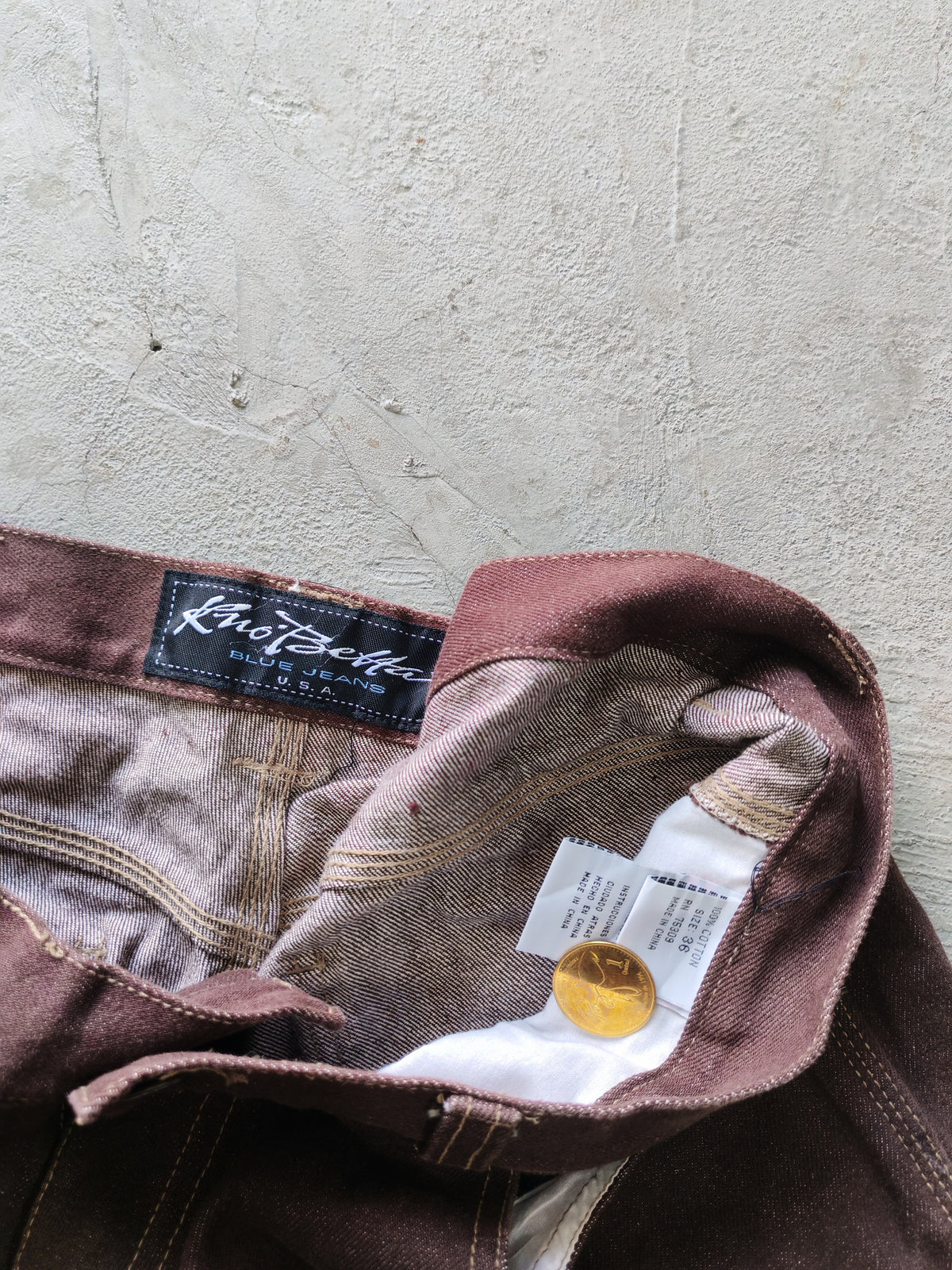 Short Kno Betta Café — W34