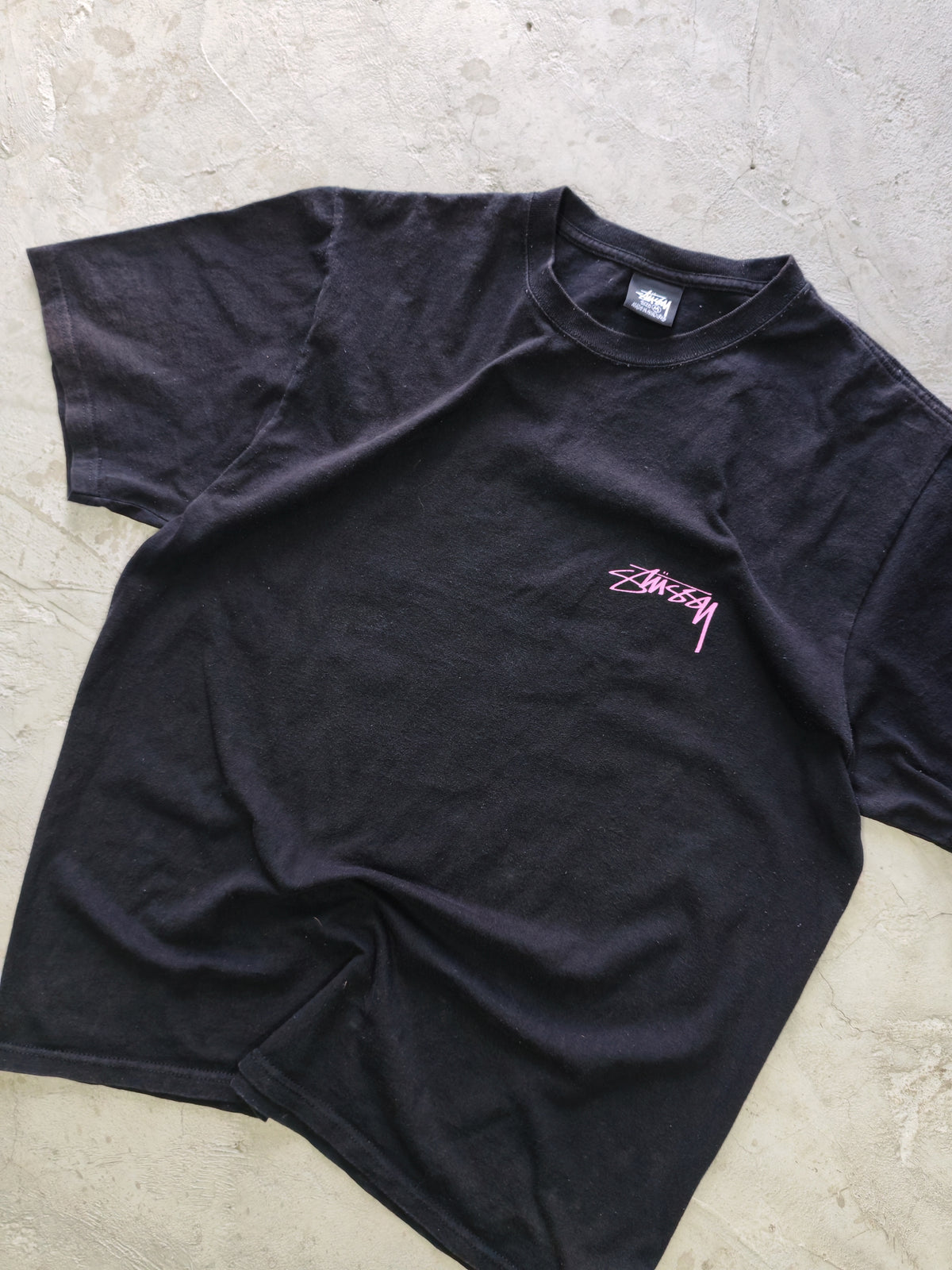 Tee Stüssy Negro — Talla L