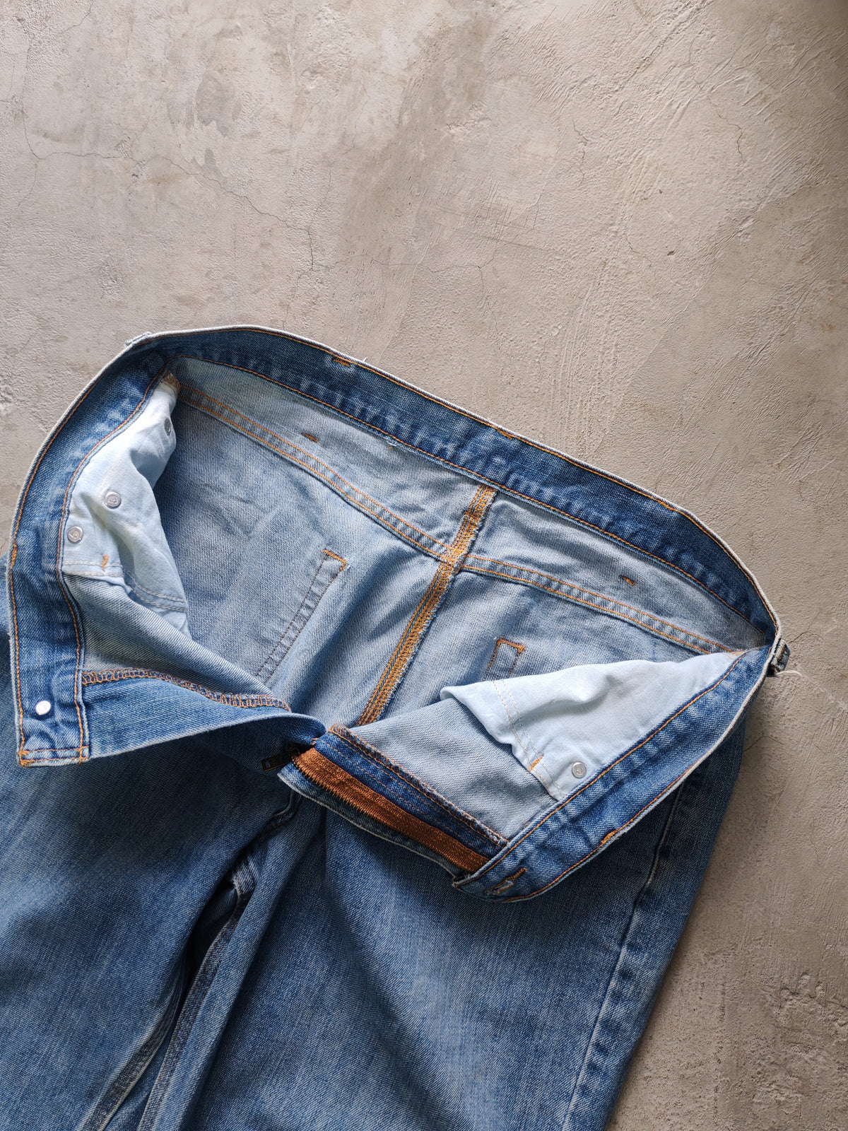 Carhartt Straight Leg Jeans Azul Claro Light Wash – 36x32 Workwear Streetwear Vintage