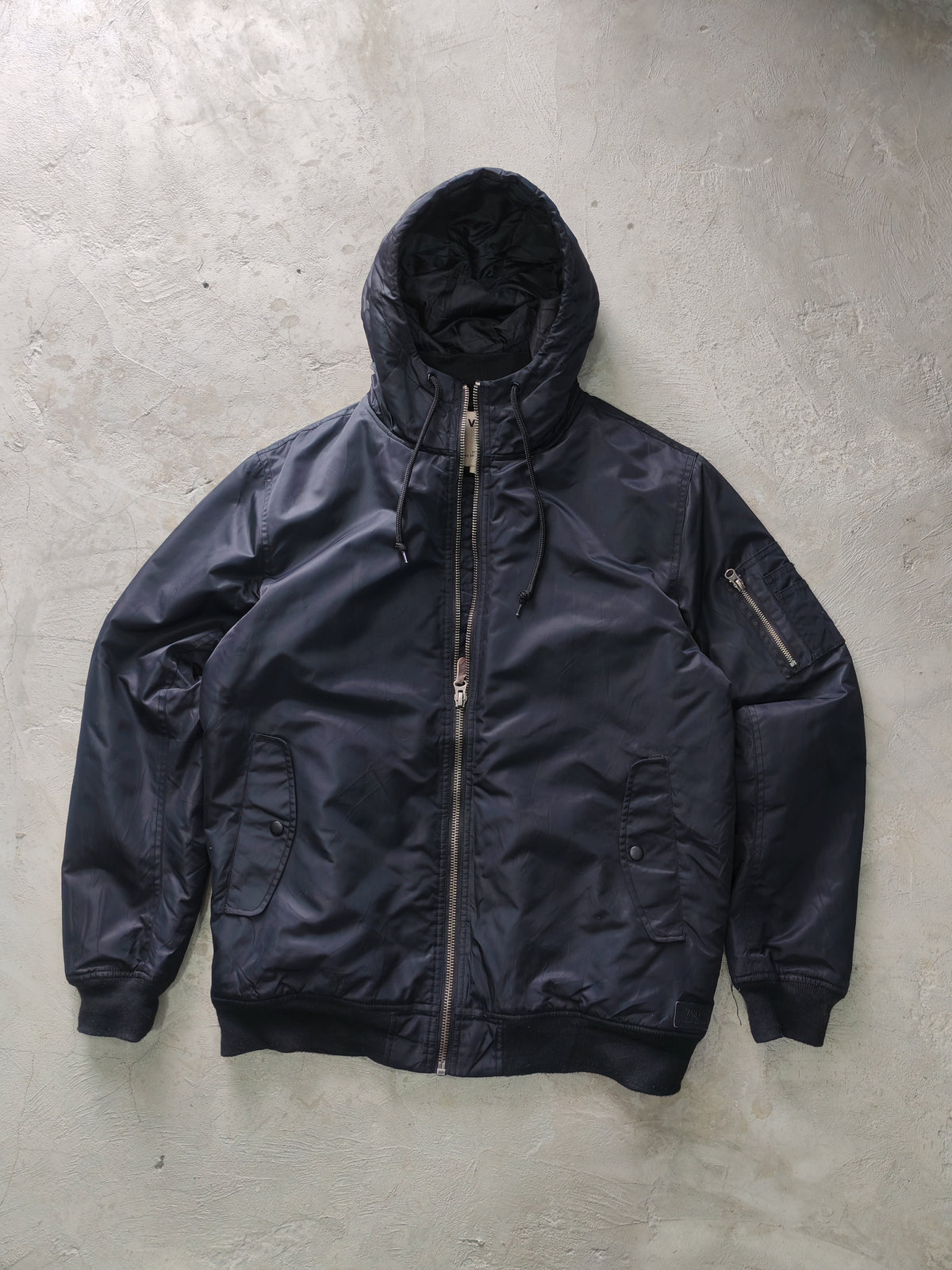 Vans Off The Wall Hooded Bomber Jacket Navy Acolchado – L Skate Streetwear Premium