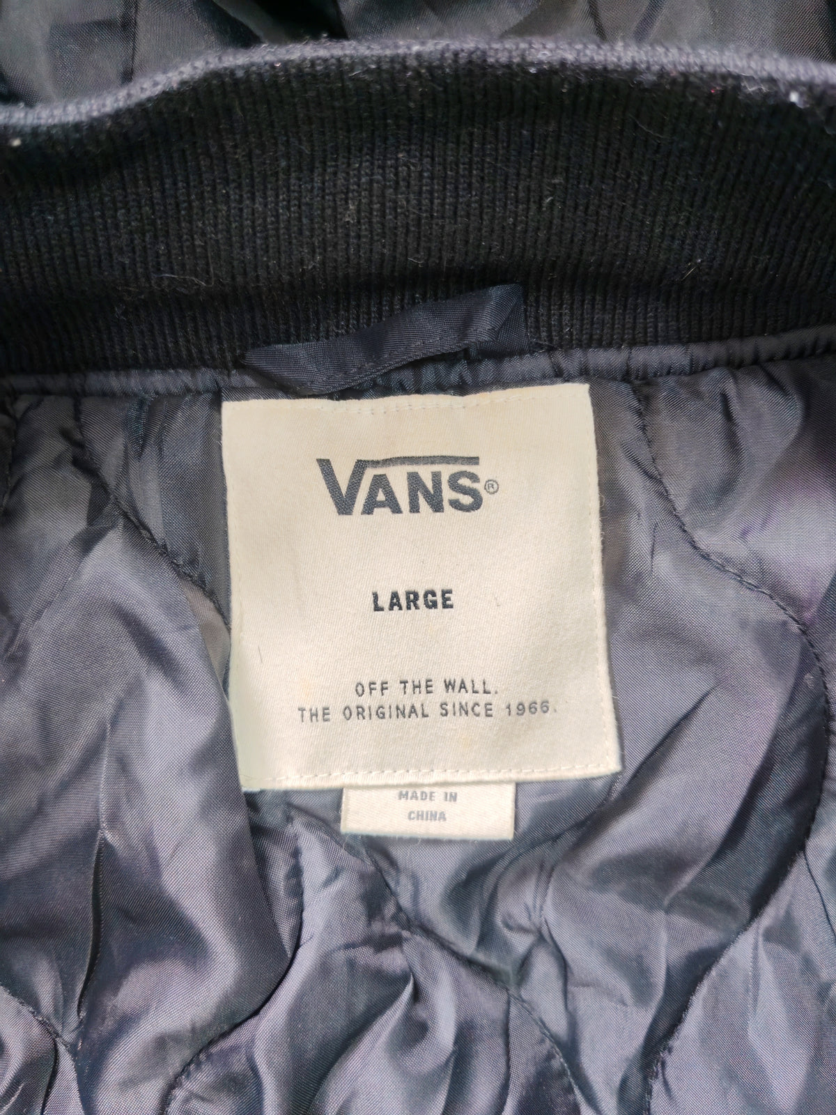 Vans Off The Wall Hooded Bomber Jacket Navy Acolchado – L Skate Streetwear Premium