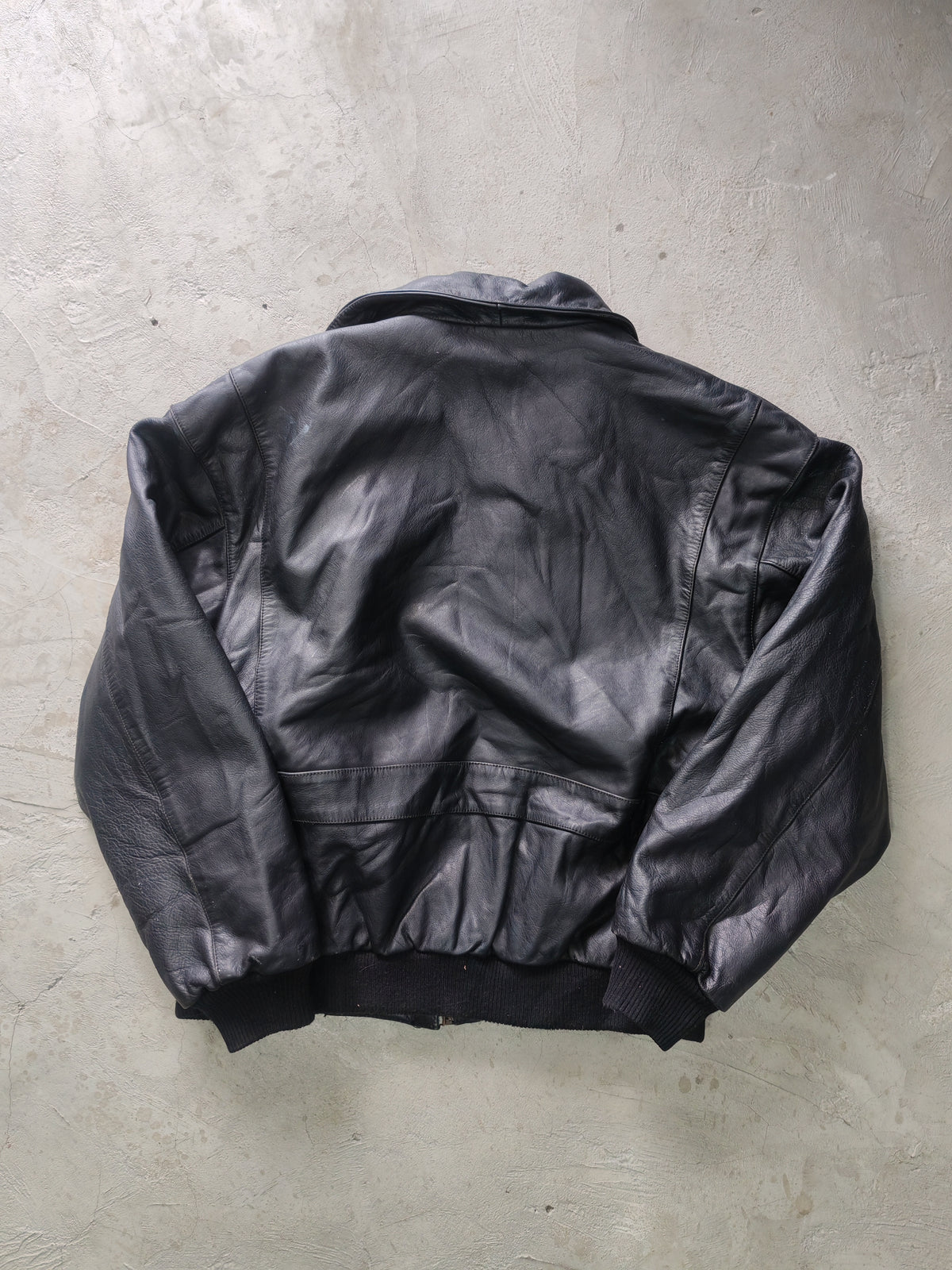 Wilsons The Leather Experts Bomber Jacket Cuero Negro – L Vintage Americana Premium