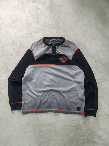 Henley Harley-Davidson Gris Negro Costuras Naranjas Talla XL