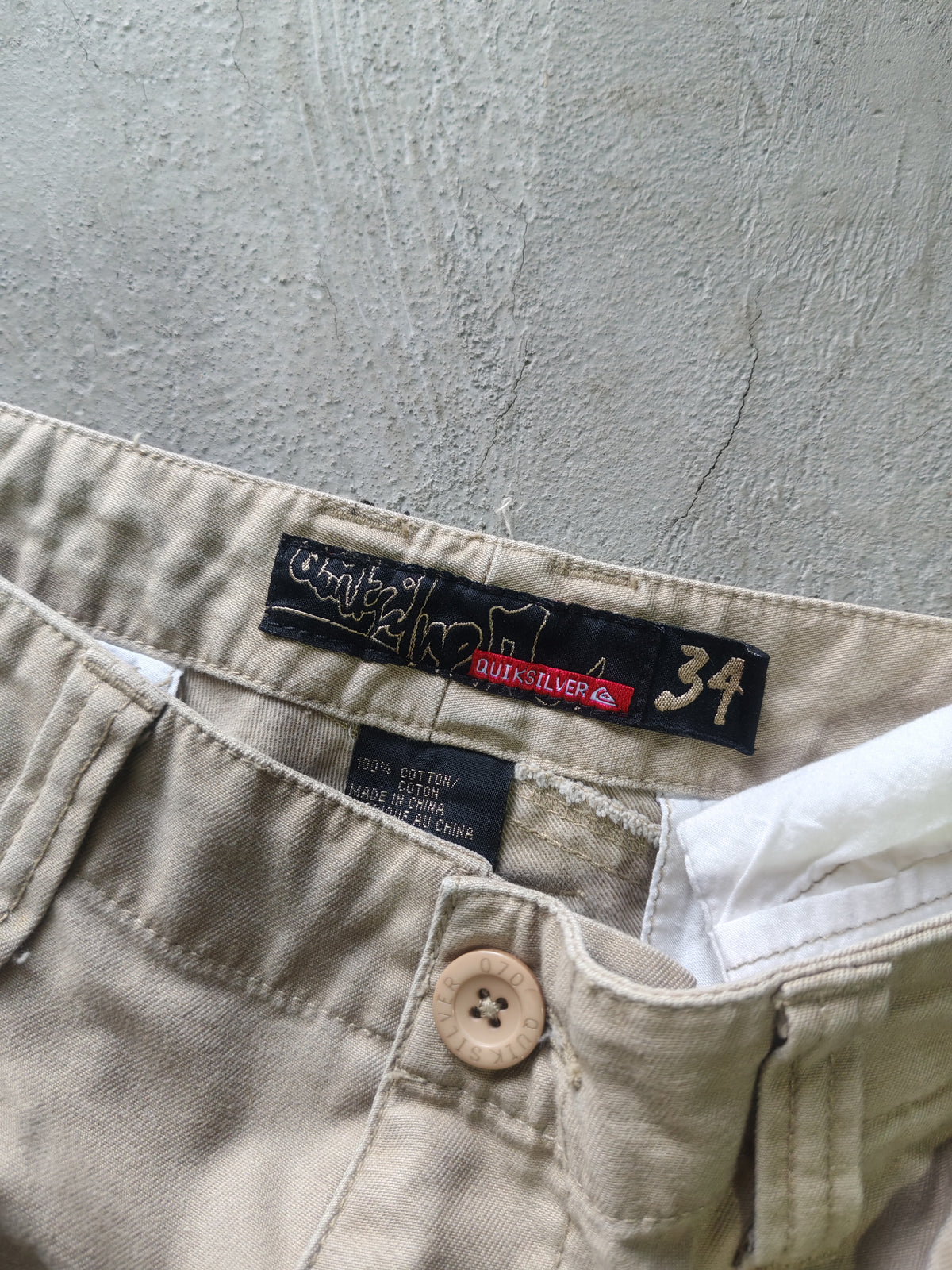 Pantalón Cargo Quiksilver Beige Gráficos Talla 34
