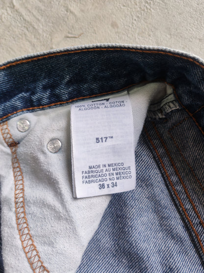 Jean Levi’s 517 Azul Bootcut Talla 36 × 34